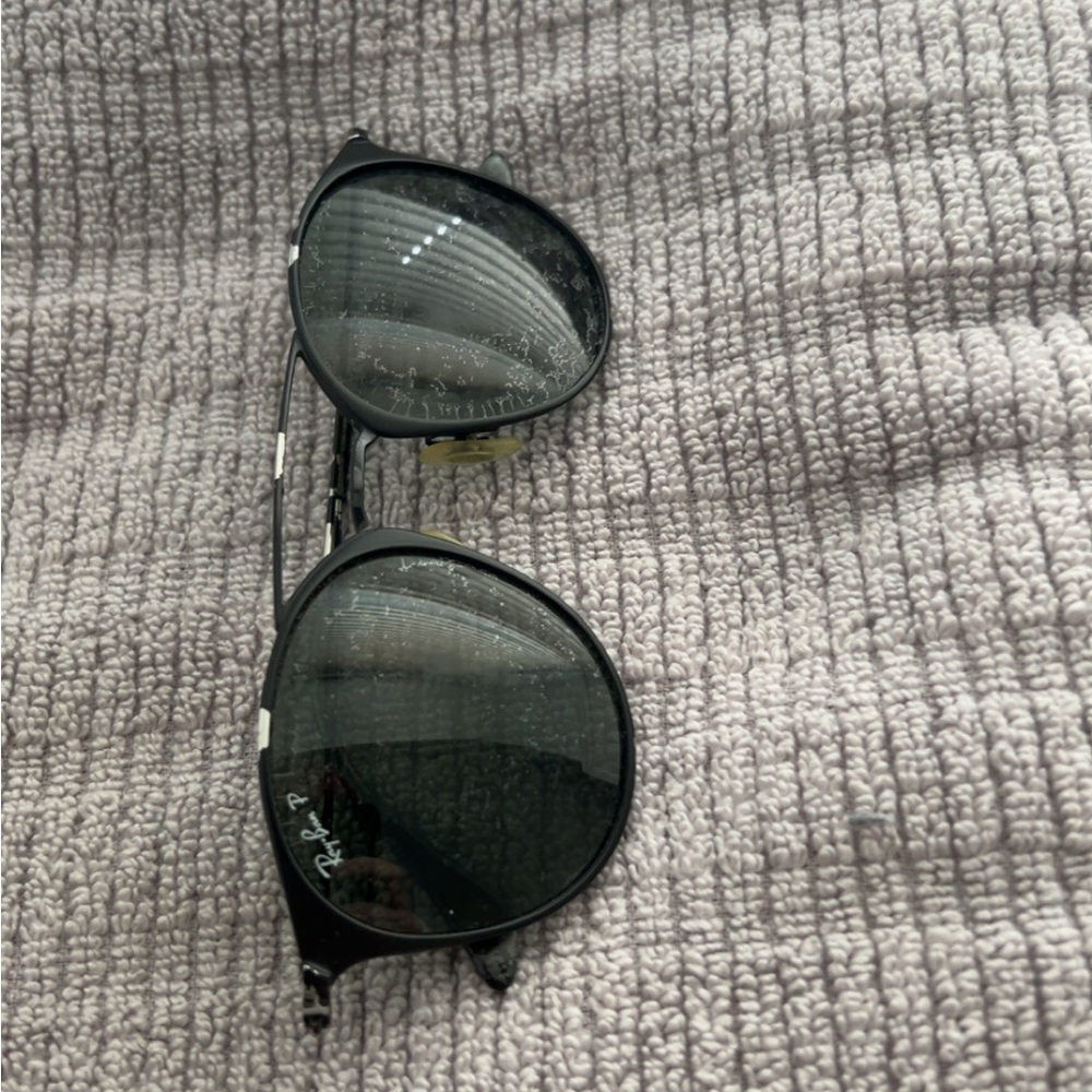 Ray-bans Sunglasses - Polarized
